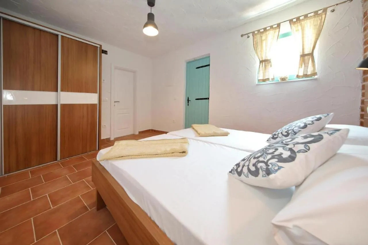 Donje Rastane Rural Home With Heated Pool Rastane בית נופש Donje Rastane