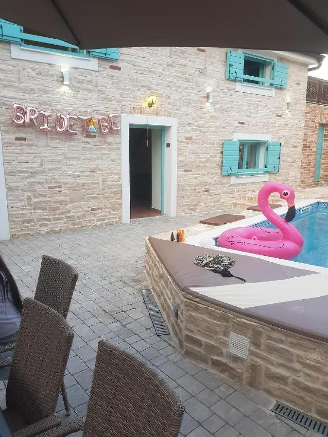 Donje Rastane Rural Home With Heated Pool Rastane בית נופש