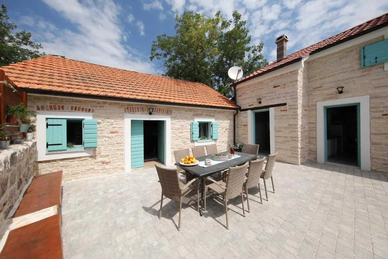 Donje Rastane Rural Home With Heated Pool Rastane קרואטיה