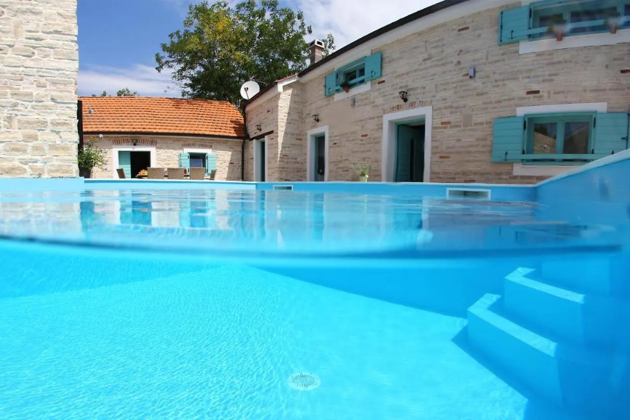 Donje Rastane Rural Home With Heated Pool Rastane קרואטיה