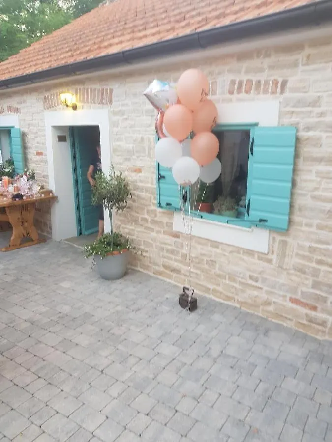 Donje Rastane Rural Home With Heated Pool Rastane 0*, Donje Rastane קרואטיה
